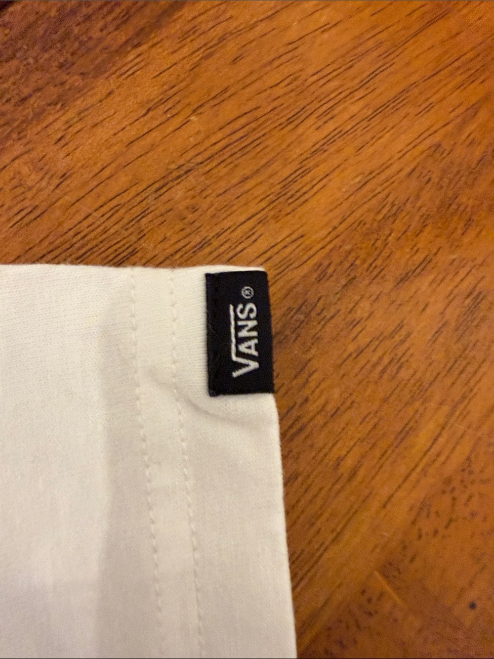 Vans White Short-Sleeve Graphic Logo Tee xxl, spot because haven’t washed, holes - Picture 6 of 10